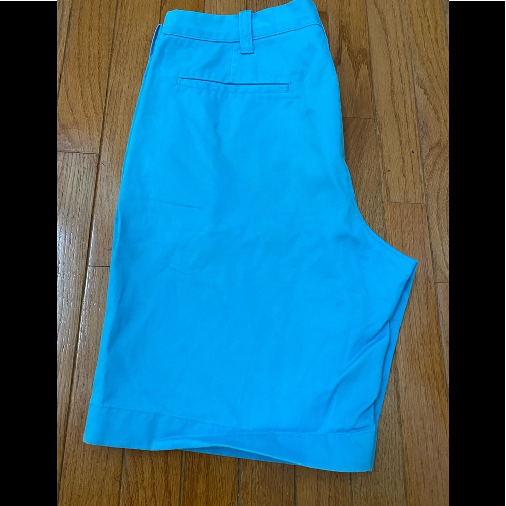 J.Crew men’s 9 inch broken in chino shorts